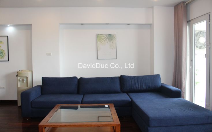 8F, 3 bedroom apartment available in Tay Ho street 4